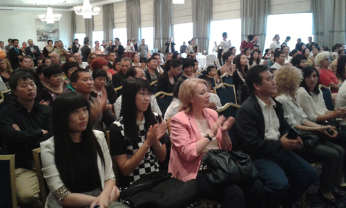 20140903索非亚孔子学院协办“旅保华侨华人庆中秋迎国庆联欢会”图1