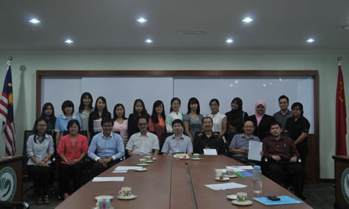 20130918马来亚大学孔子汉语学院成功举办汉语教学研讨会图1