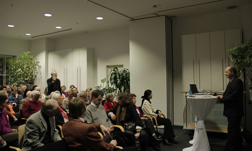 20120309慕尼黑孔子课堂举办题为《儒家学说在当代中国的复兴》的讲座图1