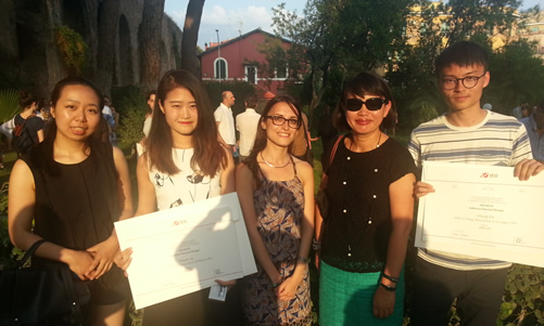 20150710意大利罗马大学孔子学院中方院长出席欧洲设计学院学生毕业典礼图1