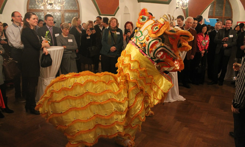 20140204慕尼黑孔子学院举办中国马年春节暨五周年院庆招待会图1