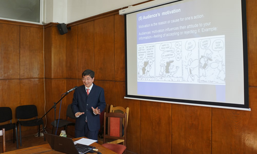 20140421索非亚孔子学院举办现代专业交际学讲座图1