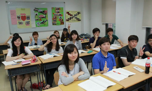 20130726第八期韩国外国语大学孔子学院韩流汉语短期语言培训夏令营圆满结束图1