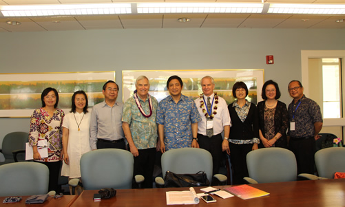 20150621校长彭龙访问夏威夷大学图1