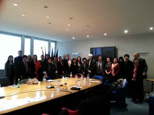 图1比利时列日孔子学院成为“欧洲汉语教学协会”的创始成员