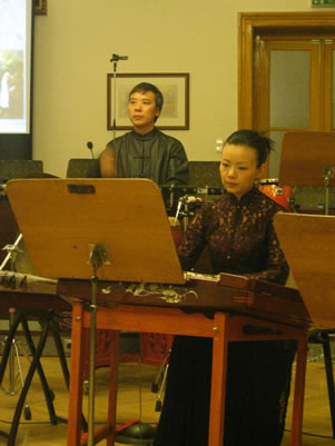 20110920匈牙利罗兰大学孔子学院成功举办大型中国传统音乐会图2