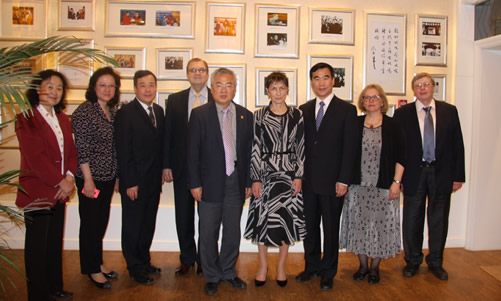 20140423莫斯科国立语言大学孔子学院2014年理事会议在我校召开图1