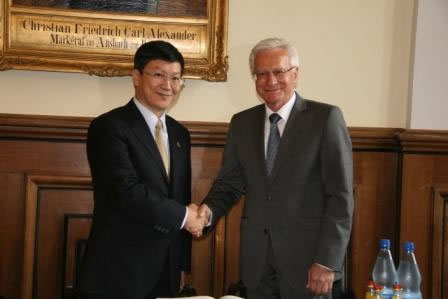 20130925-26国家汉办副主任胡志平考察纽伦堡-埃尔兰根孔子学院图3
