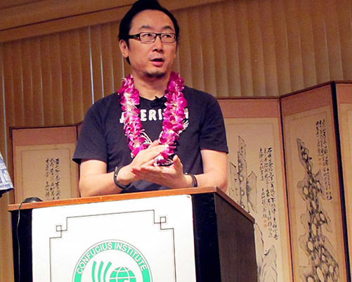 20131018威夷大学孔子学院举办陆川电影交流会图1